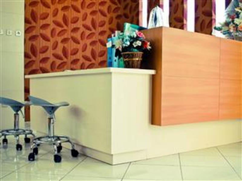 Myzone Homtel Hotel Semarang Exterior foto