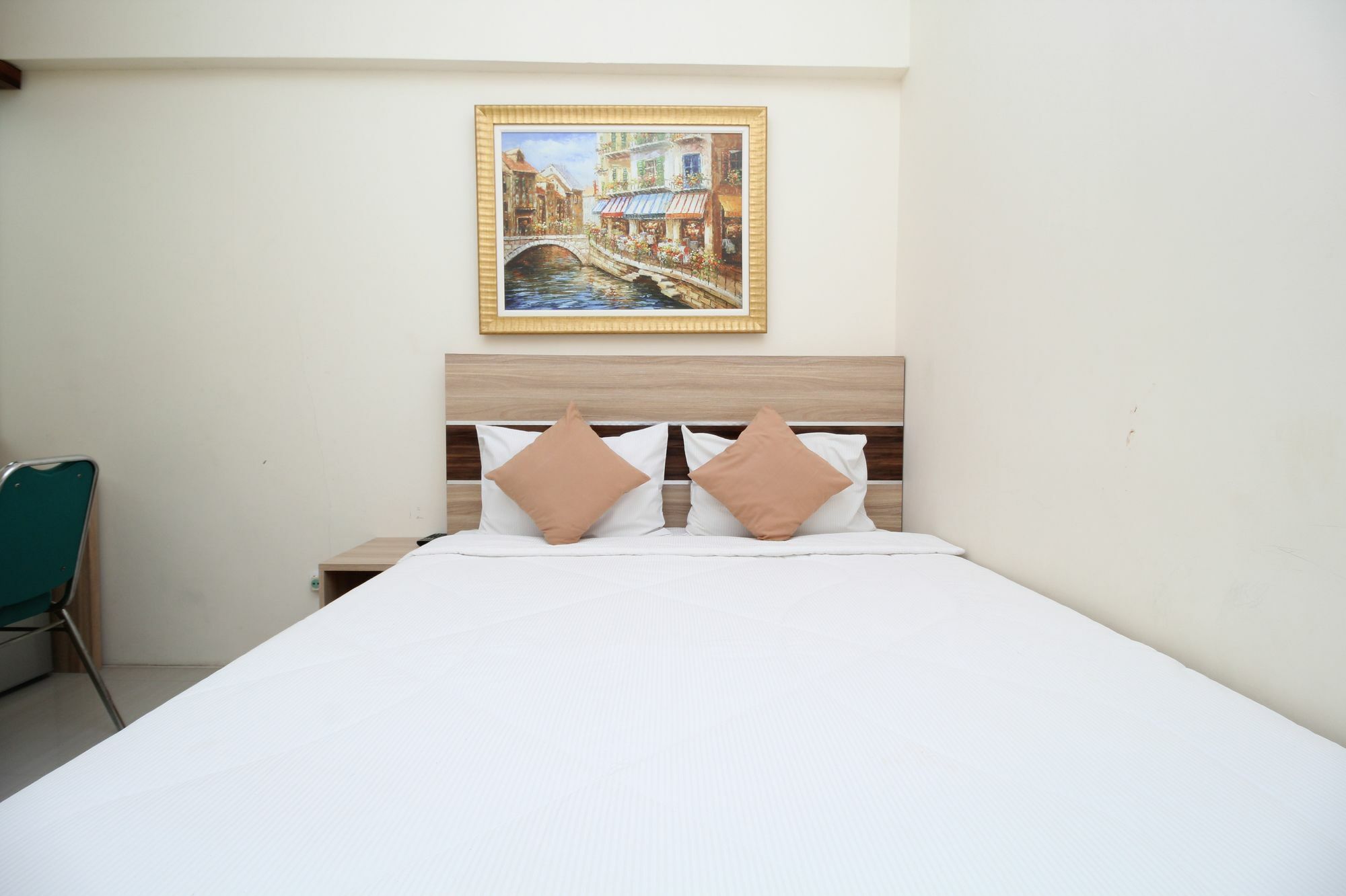 Myzone Homtel Hotel Semarang Exterior foto