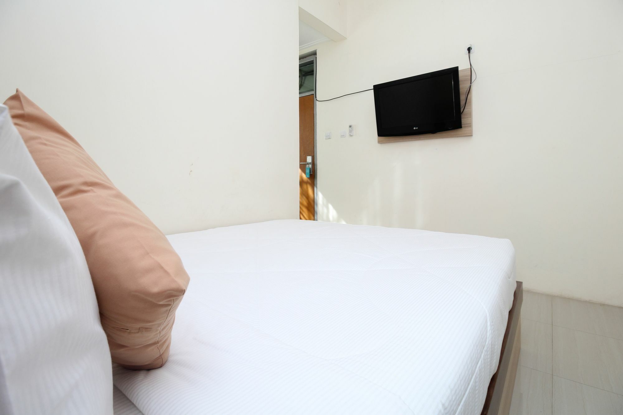Myzone Homtel Hotel Semarang Exterior foto