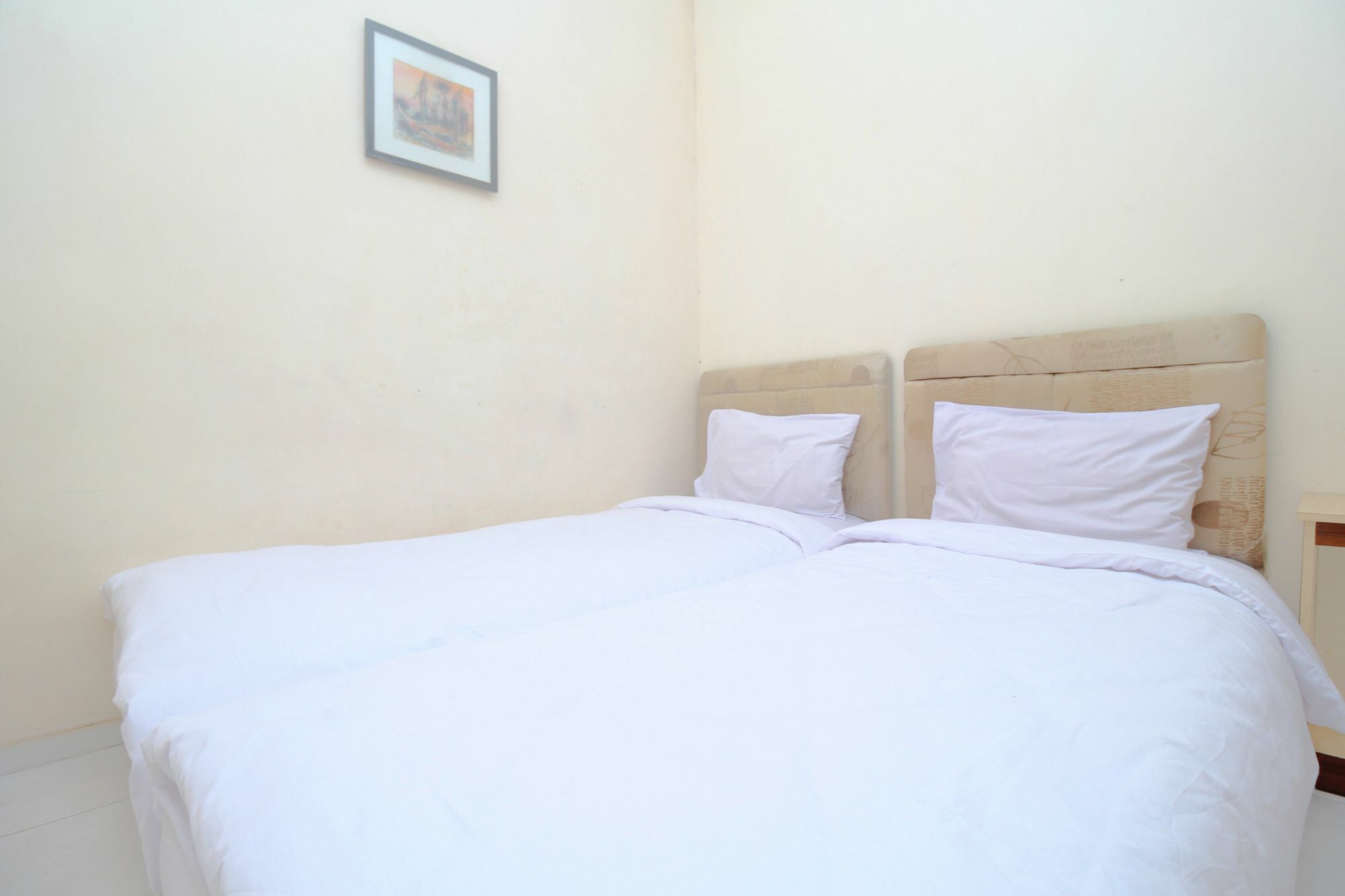 Myzone Homtel Hotel Semarang Exterior foto