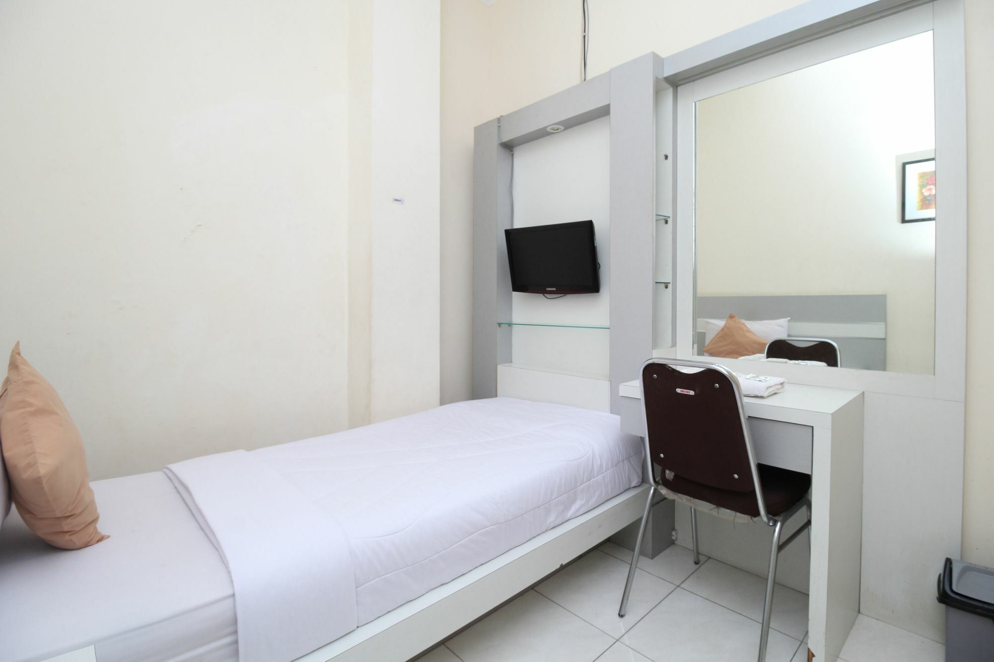 Myzone Homtel Hotel Semarang Exterior foto