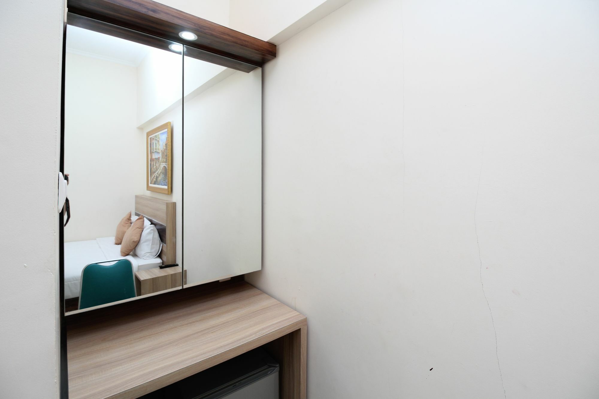 Myzone Homtel Hotel Semarang Exterior foto