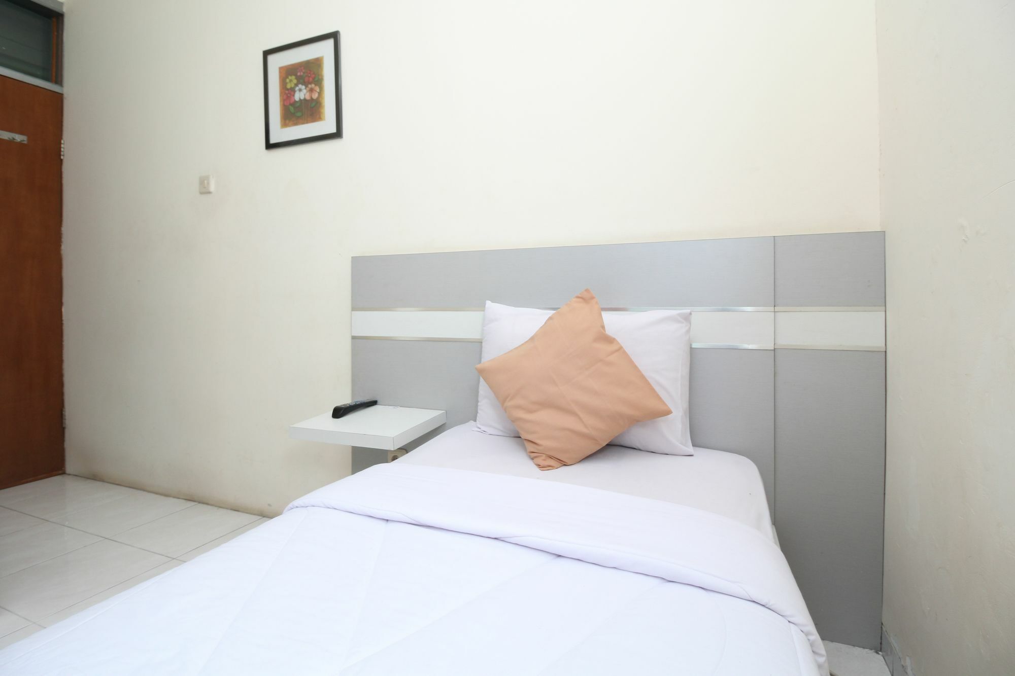 Myzone Homtel Hotel Semarang Exterior foto